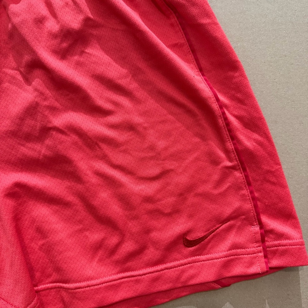 Vintage Nike Dri-Fit Women’s Shorts Sz Large Coral/Pink Red Minimalist Athletic